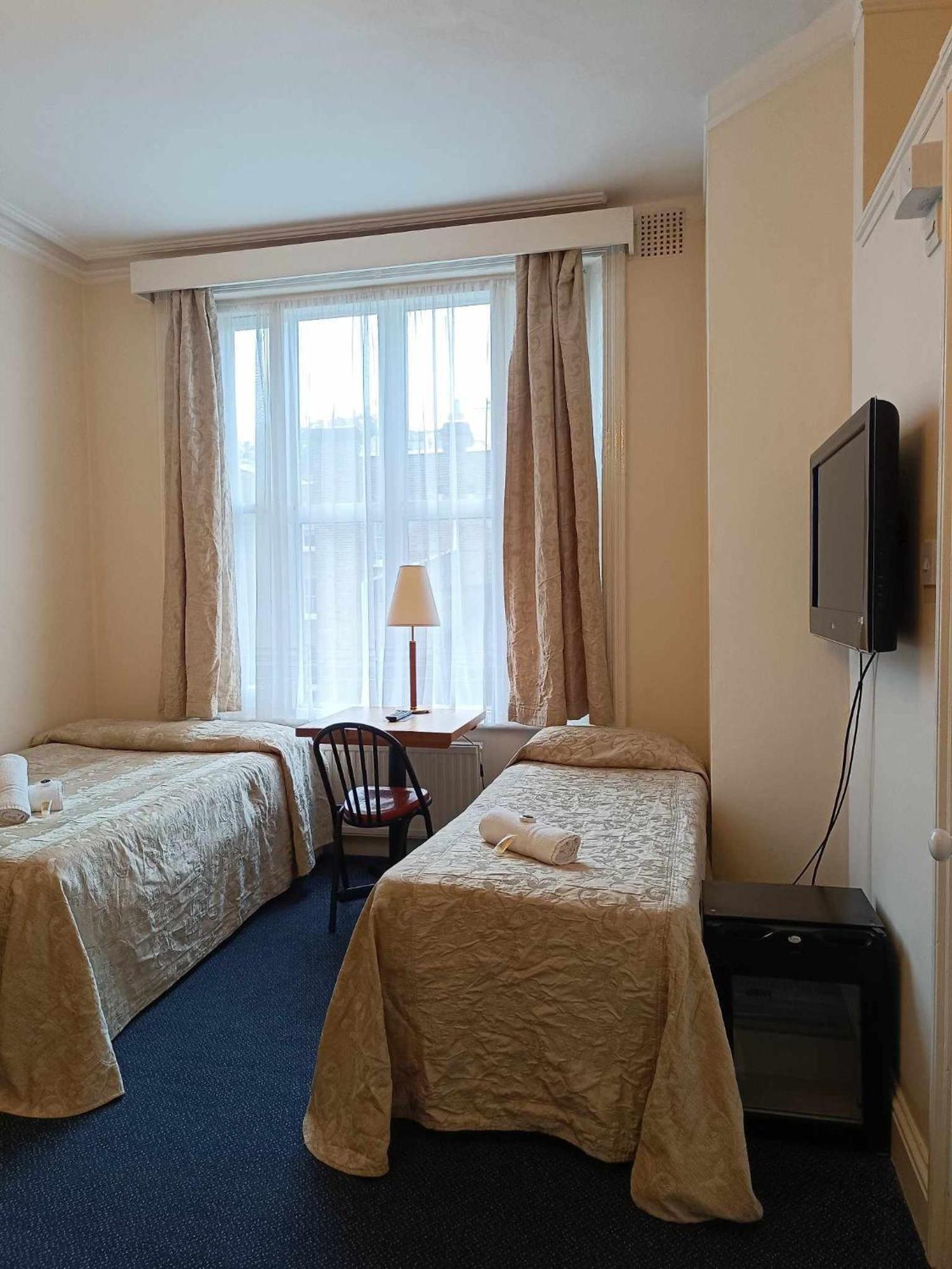 St Simeon Hotel London Room photo